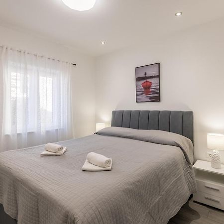 בול Apartments Petra מראה חיצוני תמונה