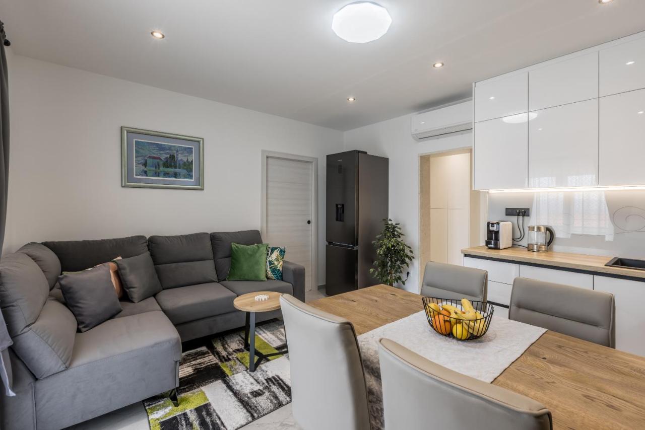 בול Apartments Petra מראה חיצוני תמונה